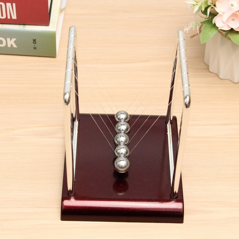 Creative ornaments Newton pendulum ball metal craft celestial rocker